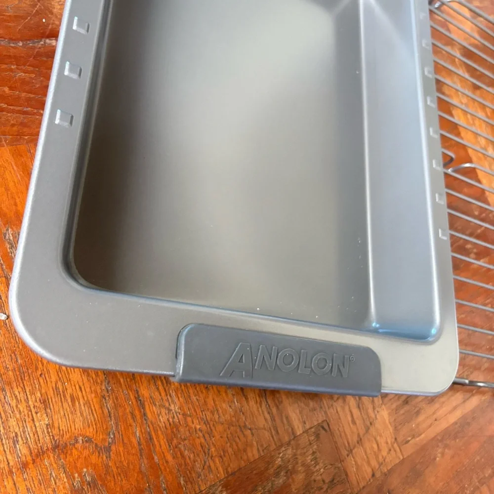 Anolon nonstick premium Gray 9x13” pan
